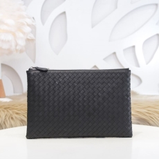 Mens Bottega Veneta Clutch Bags